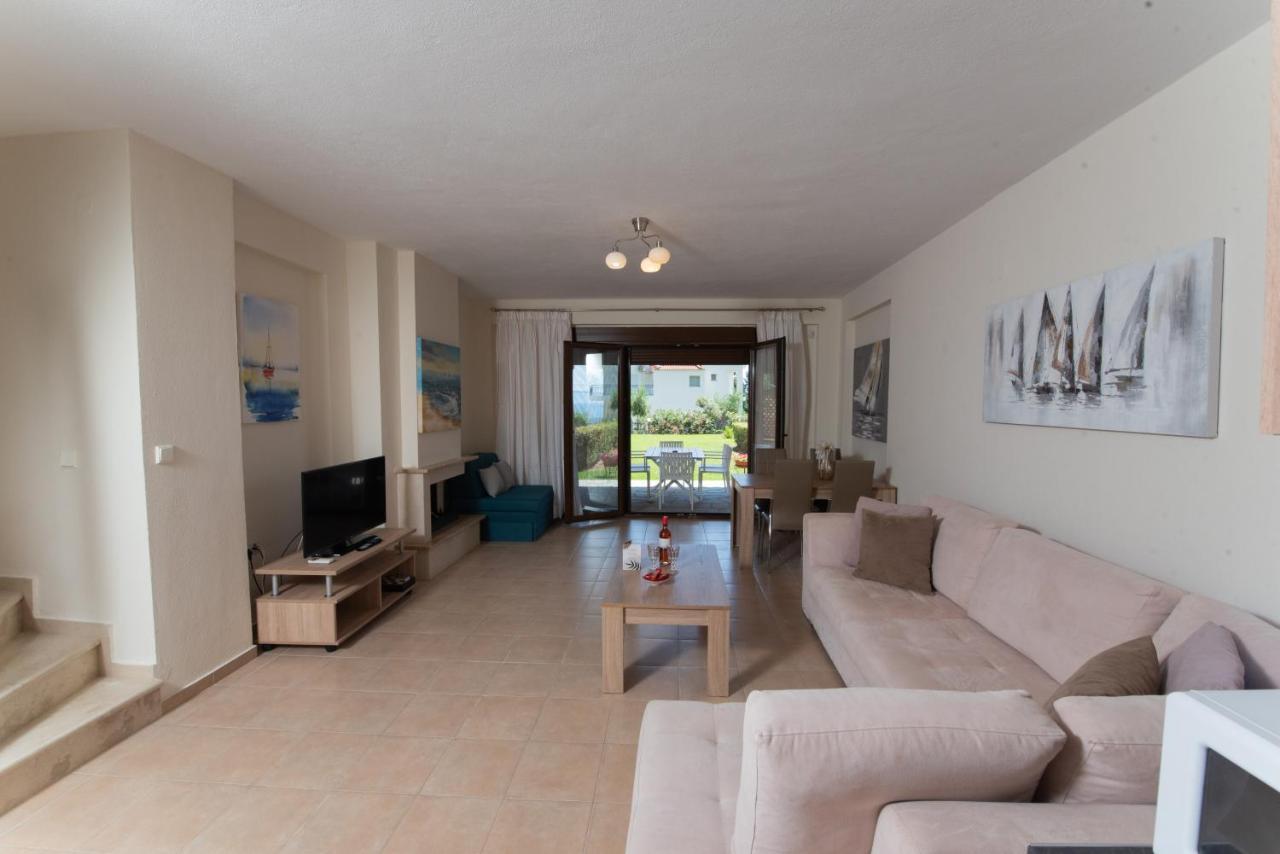 קריופיגי Ariadni -Villas- Luxury Houses מראה חיצוני תמונה